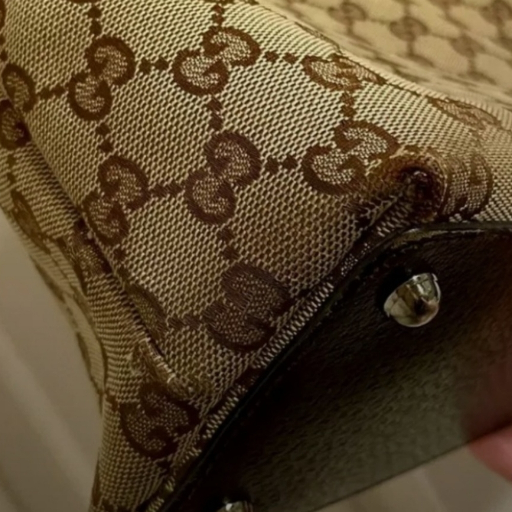 Gucci Eclipse Tote - image 7